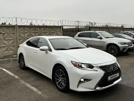 Lexus ES 250 2017 года за 16 400 000 тг. в Алматы – фото 9