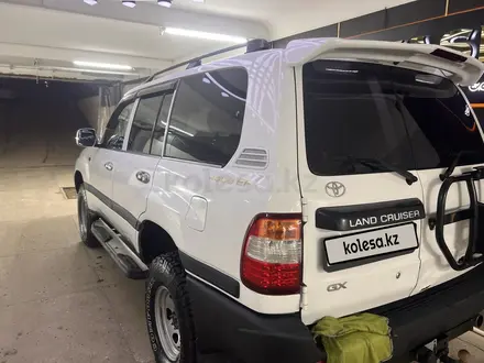 Toyota Land Cruiser 2006 года за 14 500 000 тг. в Актобе – фото 11