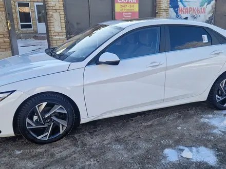 Hyundai Elantra 2024 года за 9 400 000 тг. в Астана – фото 3