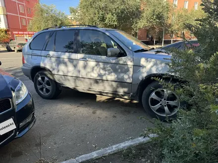 BMW X5 2002 года за 4 300 000 тг. в Актобе – фото 2