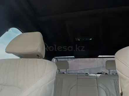 BMW 540 2018 года за 17 800 000 тг. в Алматы – фото 16