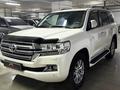 Toyota Land Cruiser 2019 года за 45 000 000 тг. в Астана – фото 2