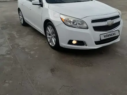 Chevrolet Malibu 2013 года за 4 300 000 тг. в Атырау – фото 7