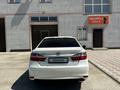 Toyota Camry 2015 годаүшін11 500 000 тг. в Кульсары – фото 3