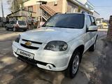 Chevrolet Niva 2022 годаfor6 470 000 тг. в Алматы – фото 5