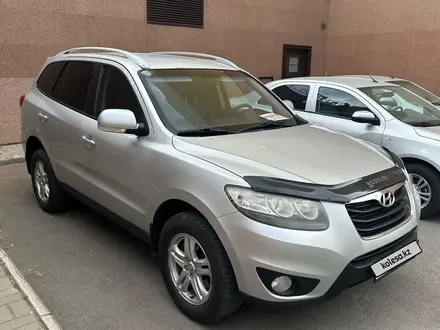 Hyundai Santa Fe 2011 года за 7 500 000 тг. в Астана – фото 4