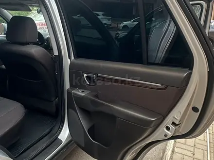 Hyundai Santa Fe 2011 года за 7 500 000 тг. в Астана – фото 11