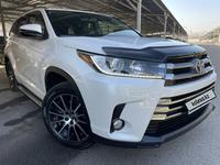 Toyota Highlander 2019 года за 23 000 000 тг. в Алматы