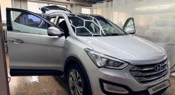 Hyundai Santa Fe 2013 годаүшін8 600 000 тг. в Астана – фото 4