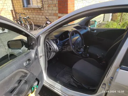 Ford Fiesta 2005 года за 2 300 000 тг. в Астана – фото 3