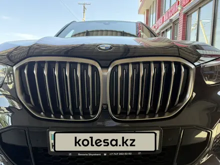BMW X5 2021 года за 42 000 000 тг. в Шымкент – фото 3