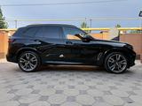 BMW X5 2021 года за 39 999 999 тг. в Шымкент – фото 2
