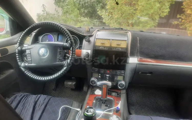 Volkswagen Touareg 2002 года за 3 500 000 тг. в Актобе