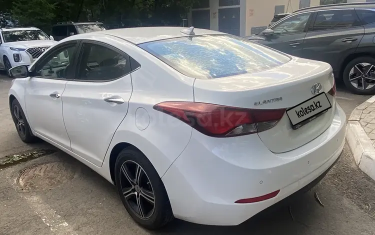 Hyundai Elantra 2016 года за 6 500 000 тг. в Астана