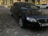 Volkswagen Passat 2006 годаүшін3 000 000 тг. в Астана