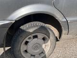 Volkswagen Passat 1994 годаүшін1 920 000 тг. в Актобе – фото 4