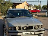BMW M5 1993 года за 1 450 000 тг. в Тараз – фото 2