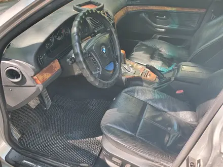 BMW 530 2001 года за 5 670 000 тг. в Алматы – фото 9