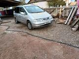 Volkswagen Sharan 1996 годаүшін1 500 000 тг. в Шу – фото 4