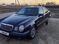 Mercedes-Benz E 320 1996 года за 1 900 000 тг. в Атырау – фото 3