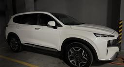 Hyundai Santa Fe 2023 года за 19 000 000 тг. в Актобе