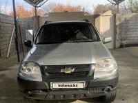 Chevrolet Niva 2013 годаүшін3 300 000 тг. в Шымкент