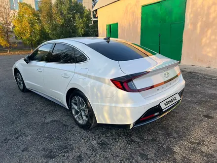 Hyundai Sonata 2022 года за 13 000 000 тг. в Алматы – фото 4