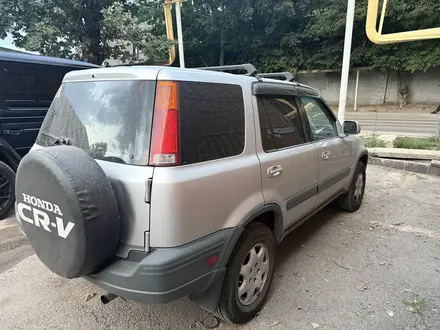 Honda CR-V 1999 года за 3 700 000 тг. в Алматы – фото 4