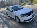 Volkswagen Jetta 2014 годаfor5 100 000 тг. в Уральск – фото 2