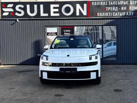 lynk-and-co 900, 2026