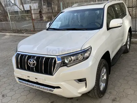 Toyota Land Cruiser Prado 2023 года за 33 000 000 тг. в Атырау – фото 3