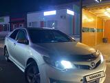 Toyota Camry 2014 года за 9 300 000 тг. в Алматы – фото 2