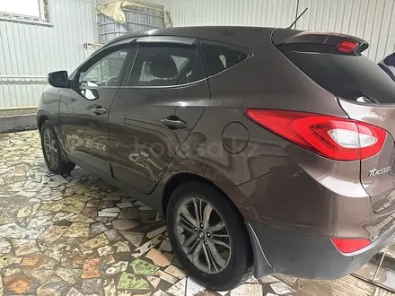 Hyundai Tucson 2014 годаүшін7 500 000 тг. в Айтеке би – фото 8