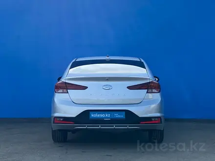 Hyundai Elantra 2018 года за 8 250 000 тг. в Алматы – фото 4