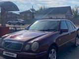 Mercedes-Benz E 230 1996 года за 2 000 000 тг. в Тараз – фото 2