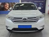 Toyota Highlander 2011 года за 11 290 000 тг. в Усть-Каменогорск – фото 2
