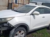 Kia Sportage 2014 года за 333 333 тг. в Актобе – фото 2