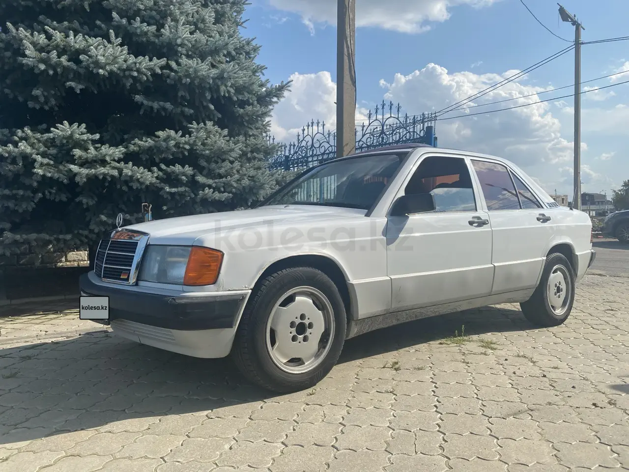 Mercedes-Benz 190, 1991