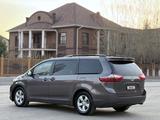 Toyota Sienna 2015 года за 8 200 000 тг. в Актобе – фото 2