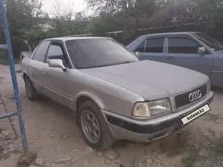 Audi 80