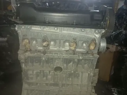 Двигатель шкода октавия 1.6 AKL за 280 000 тг. в Караганда – фото 3