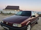Volkswagen Passat 1993 года за 1 100 000 тг. в Есик – фото 2
