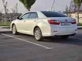 Toyota Camry 2014 года за 9 100 000 тг. в Шымкент – фото 4