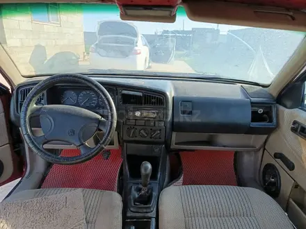 Volkswagen Passat 1992 года за 450 000 тг. в Шымкент – фото 4