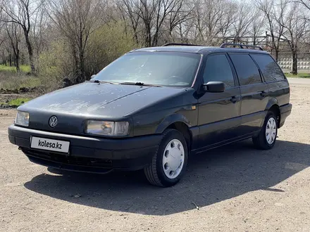 Volkswagen Passat 1992 года за 1 320 000 тг. в Караганда – фото 2