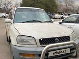 Toyota RAV4 1995 годаүшін2 900 000 тг. в Алматы – фото 3