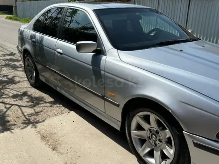 BMW 520 1997 года за 2 500 000 тг. в Тараз – фото 3