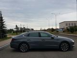 Hyundai Sonata 2023 годаfor14 800 000 тг. в Караганда – фото 2