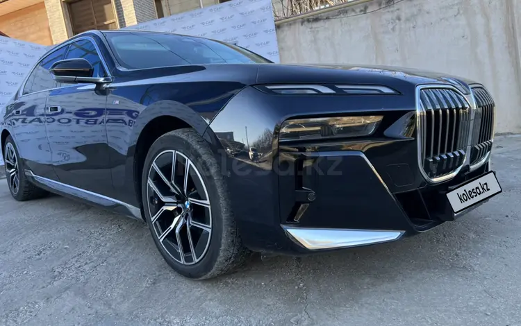 BMW 740 2023 года за 64 900 000 тг. в Шымкент