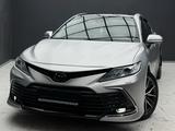 Toyota Camry 2021 года за 15 500 000 тг. в Алматы
